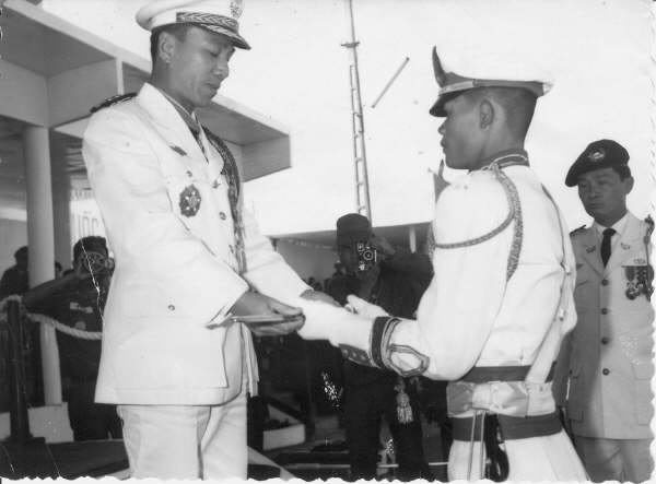 2334393920031690022AbvbMP_ph