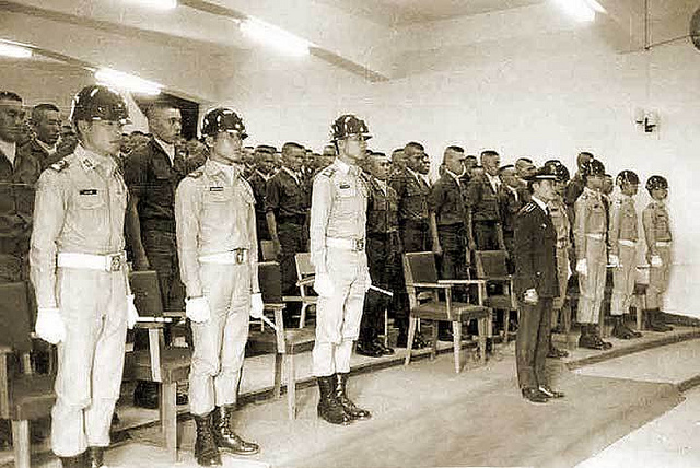 6862075994_b78dfac885_z