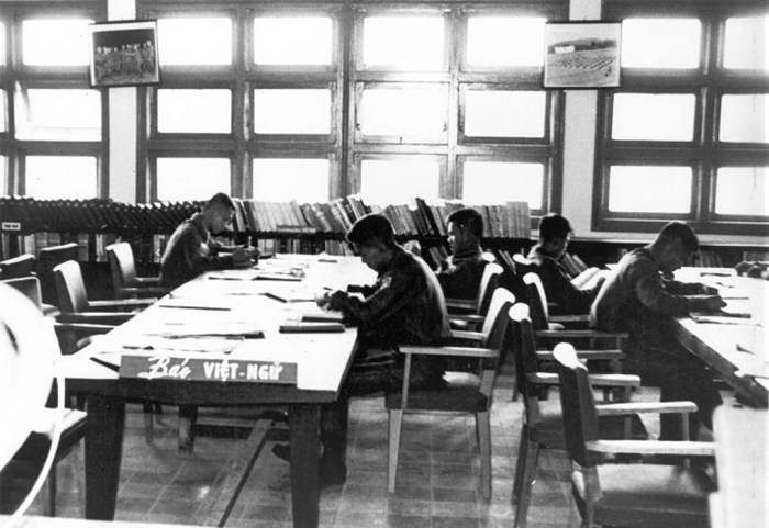 8736290105_86f0794efd_o