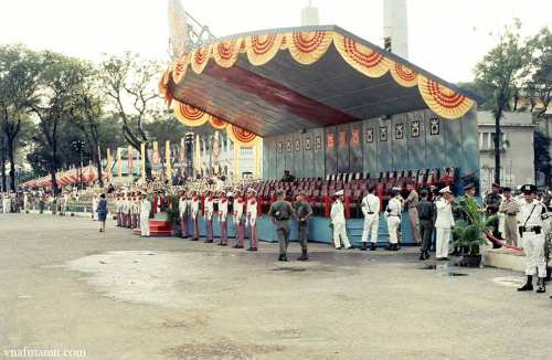 ARVN_parade1