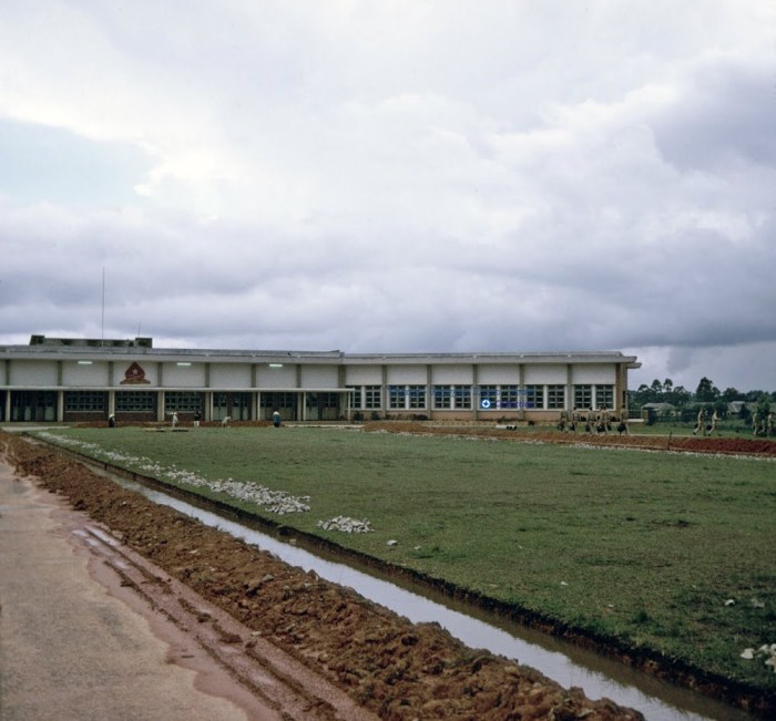 9932204903_de2a42b615_b