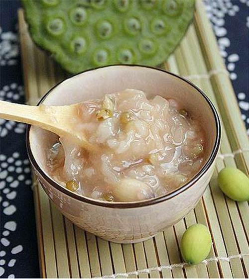 1407461489-mon-chay-dac-biet-chao-hat-sen-nam-2-doisongphapluat