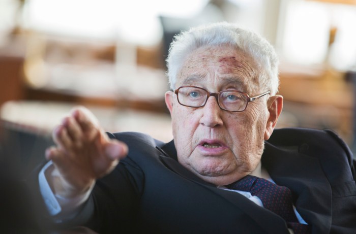 GERMANY-US-POLITICS-BIRTHDAY-MERKEL-KISSINGER
